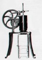 Robert Stirling-Stirling engine