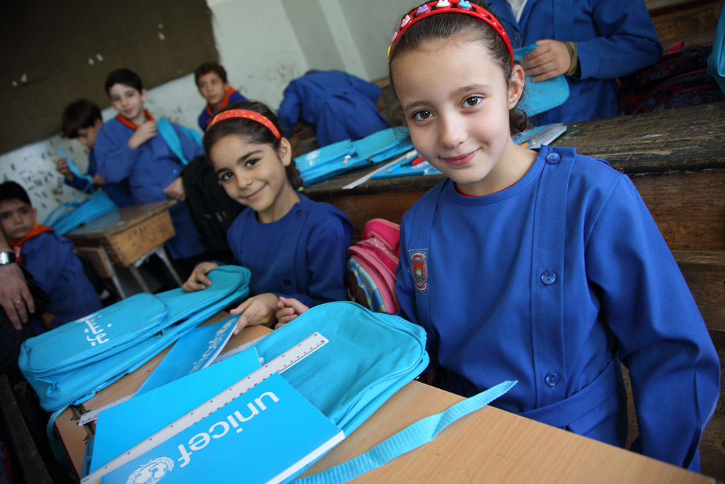 52/16/un-take-1-million-syrian-students-for-education.jpg