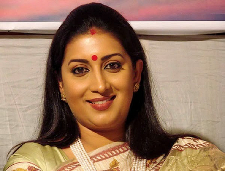 E4/43/smriti-irani-shift-from-hrd-to-textile-ministry.png